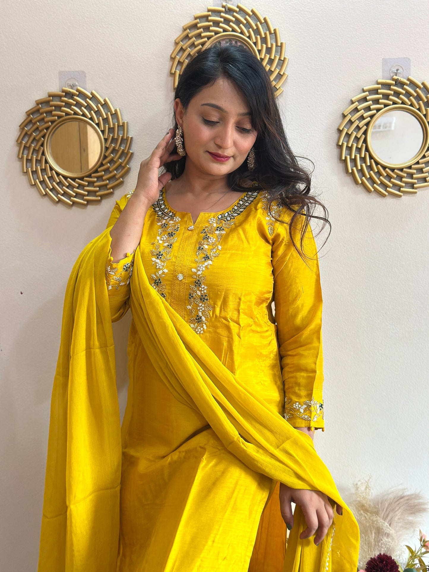 Handwork embroidered kurti set