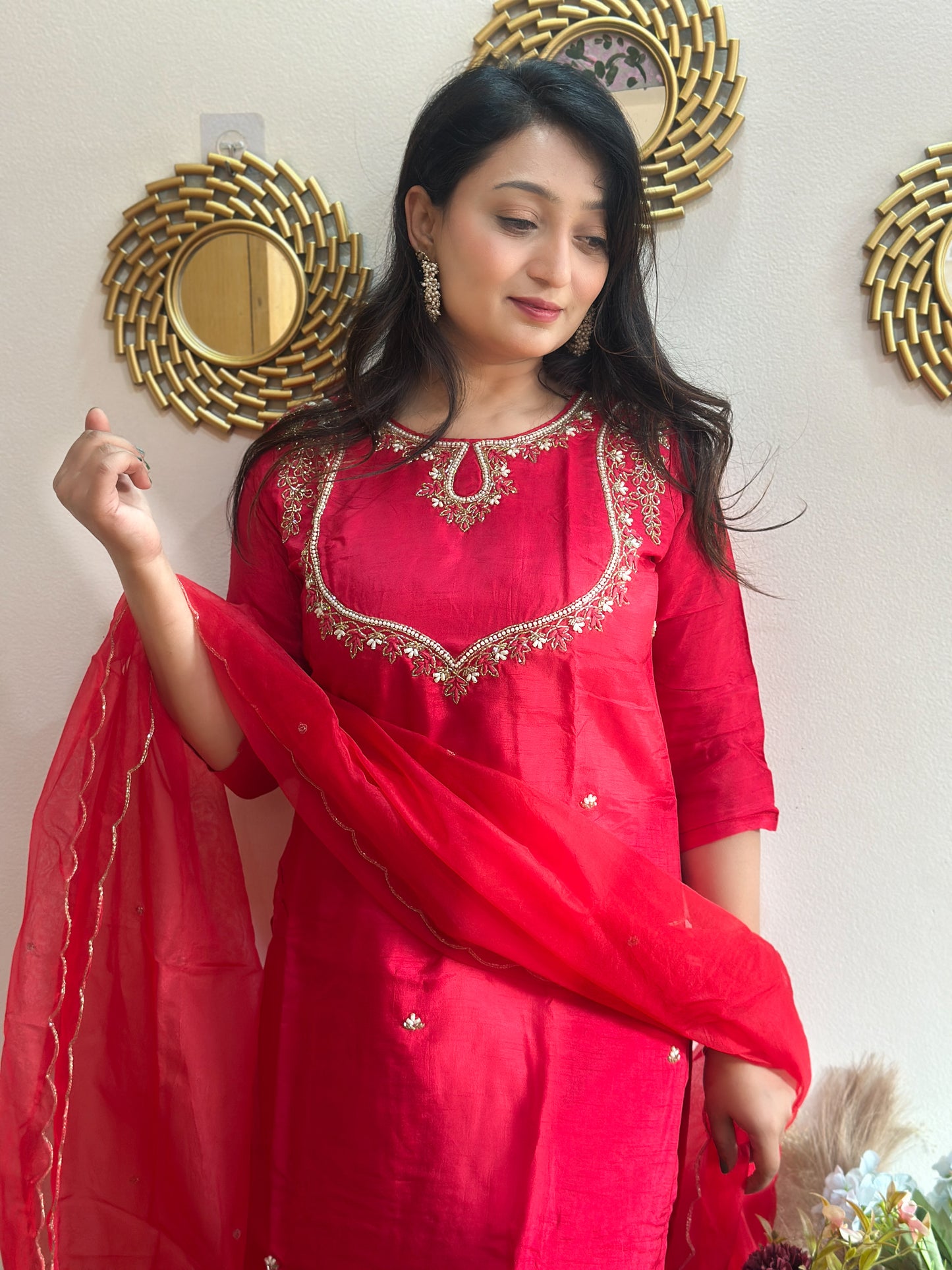 Festive Embroidered kurta set