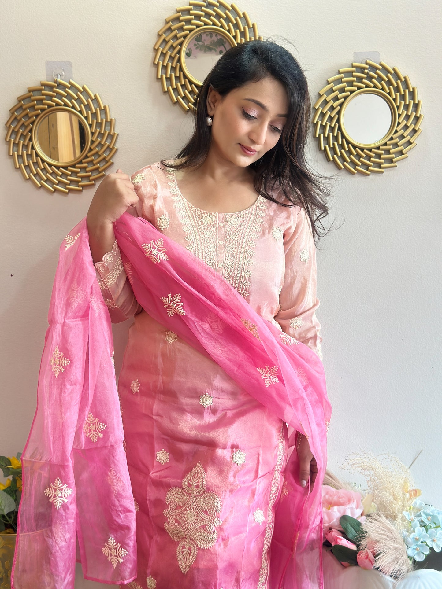 Women’s Ombré Organza Pakistani Kurta Set