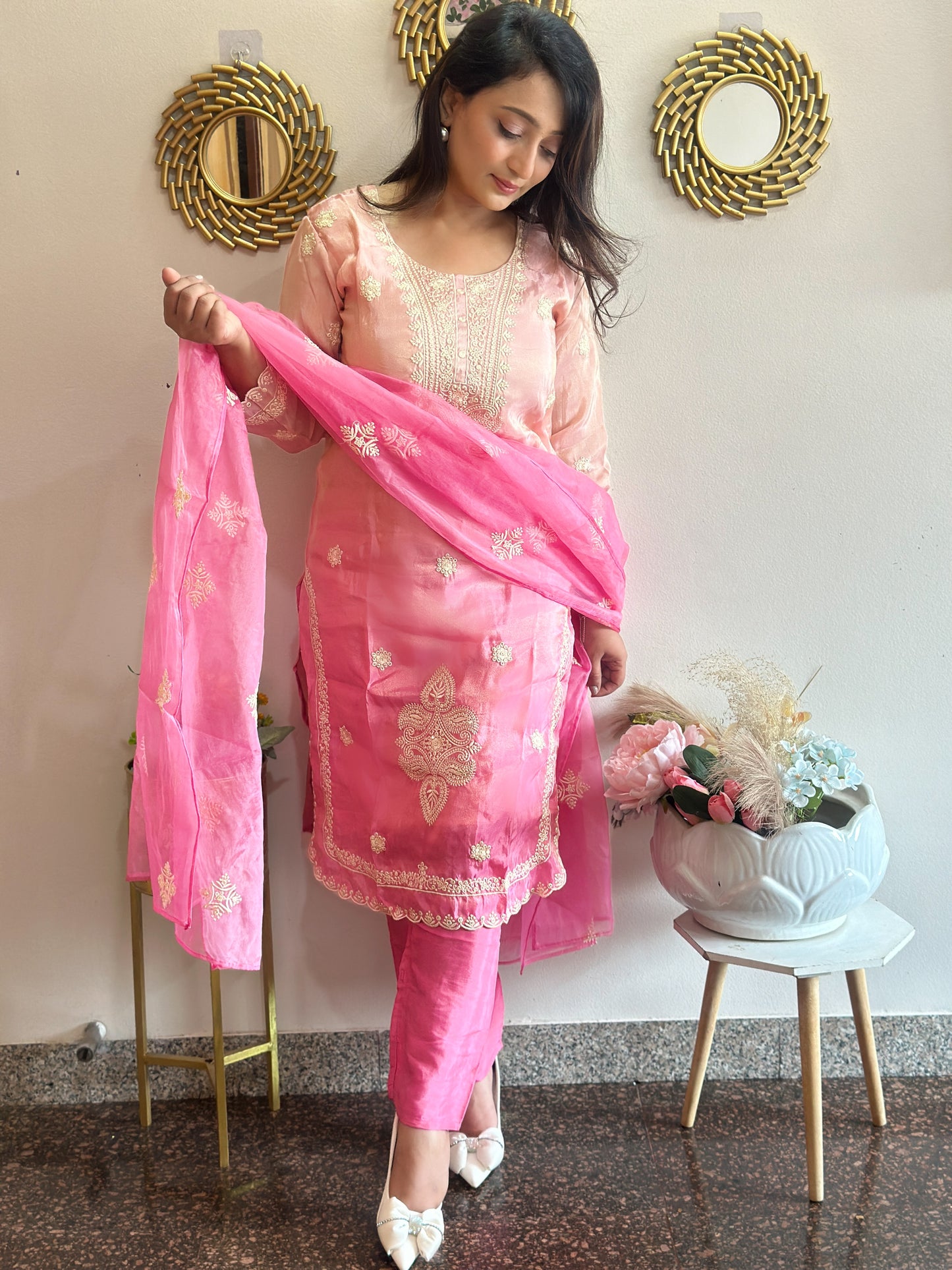 Women’s Ombré Organza Pakistani Kurta Set