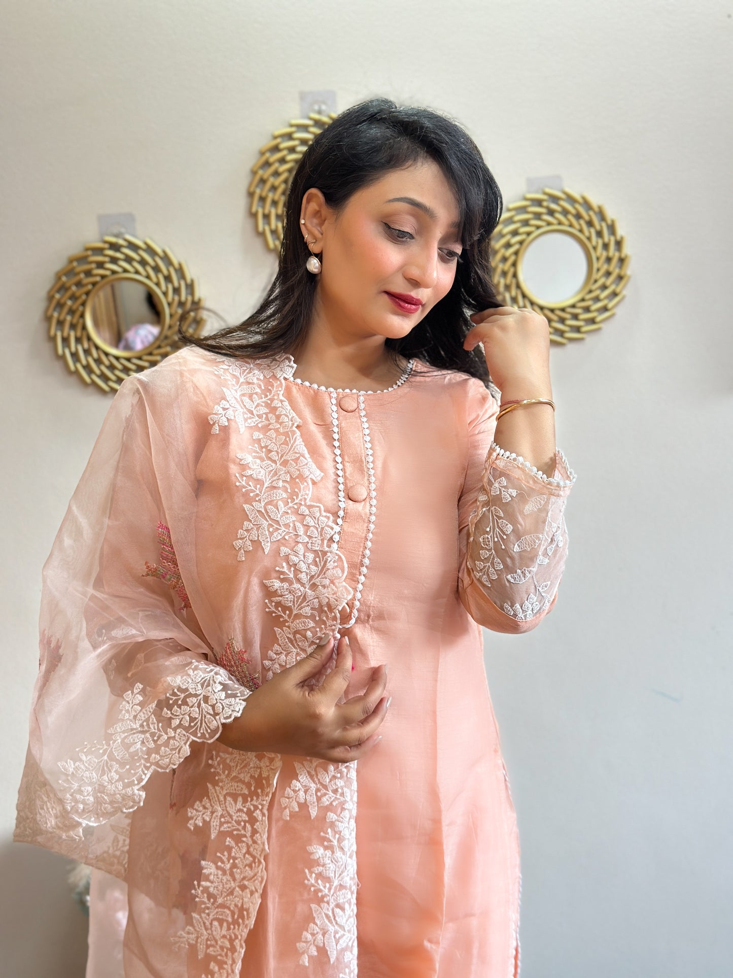 Elegant Dola Silk Kurta Set with Lace Detailing