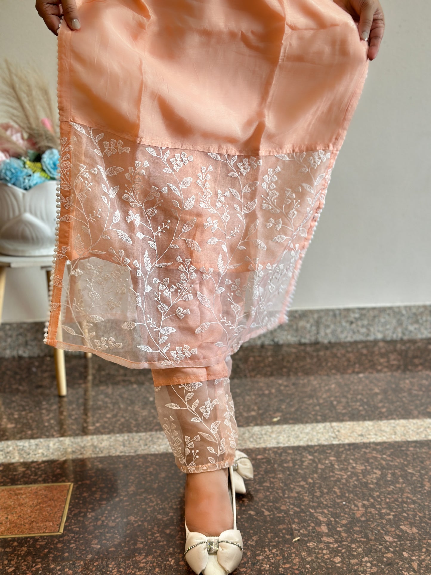 Elegant Dola Silk Kurta Set with Lace Detailing