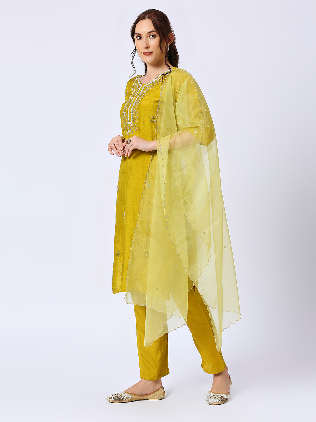 Embroidered Kurti With Organza Dupatta