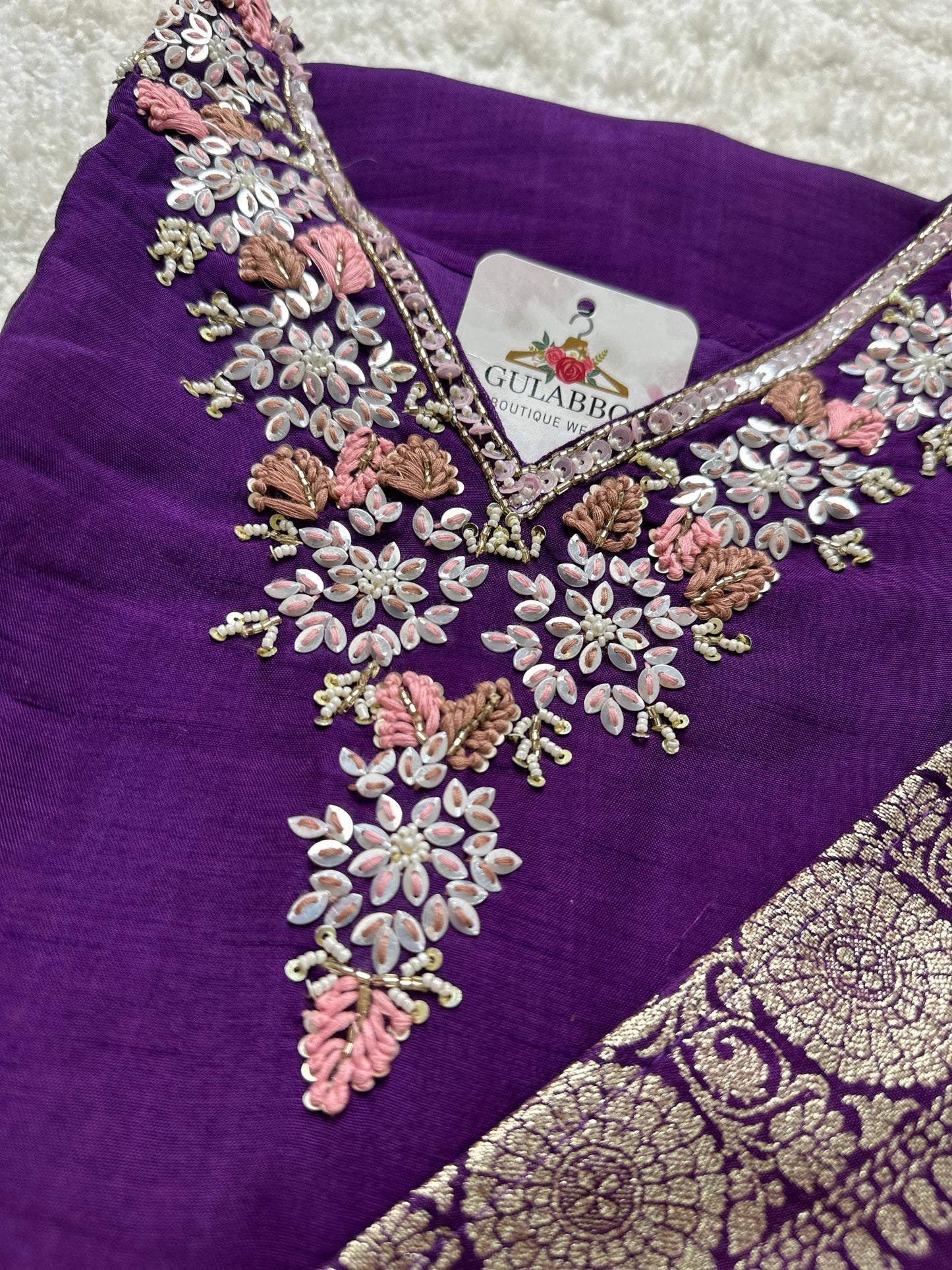 Embroidered Kurti Set With Two-Shade Banarasi Dupatta