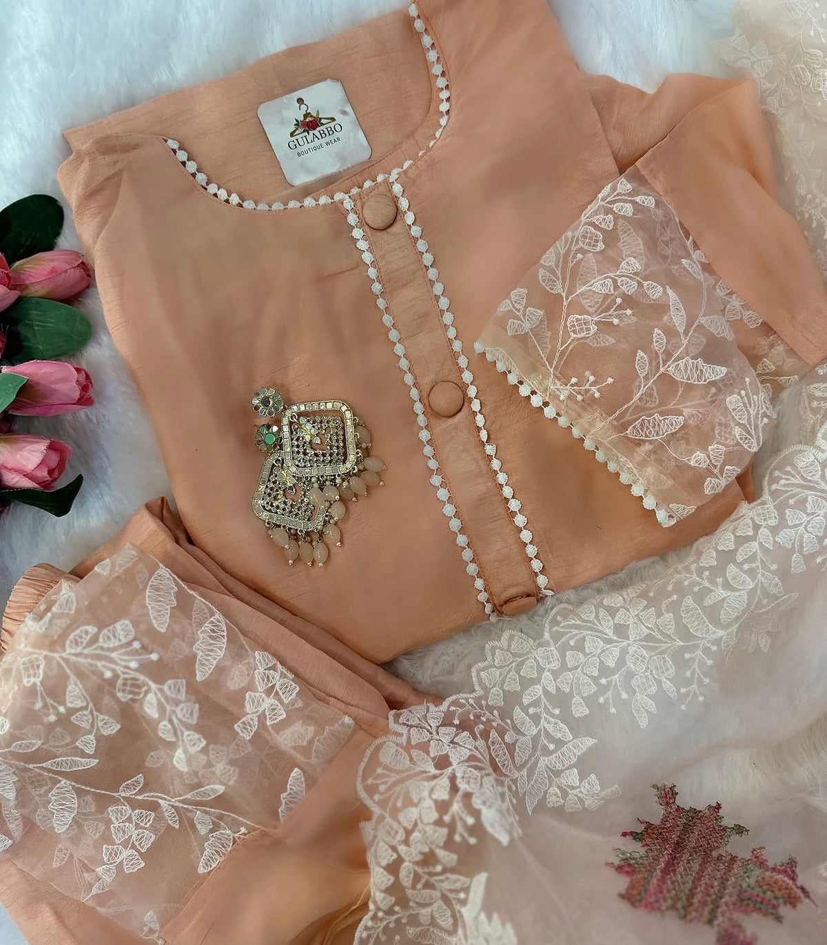 Elegant Dola Silk Kurta Set with Lace Detailing