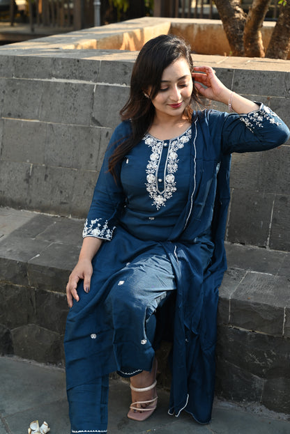 Chinon Heavy Embroidered Kurta Set