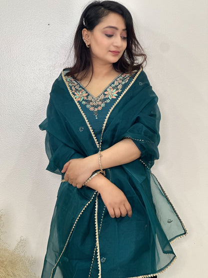 Peacock Green Silk Set