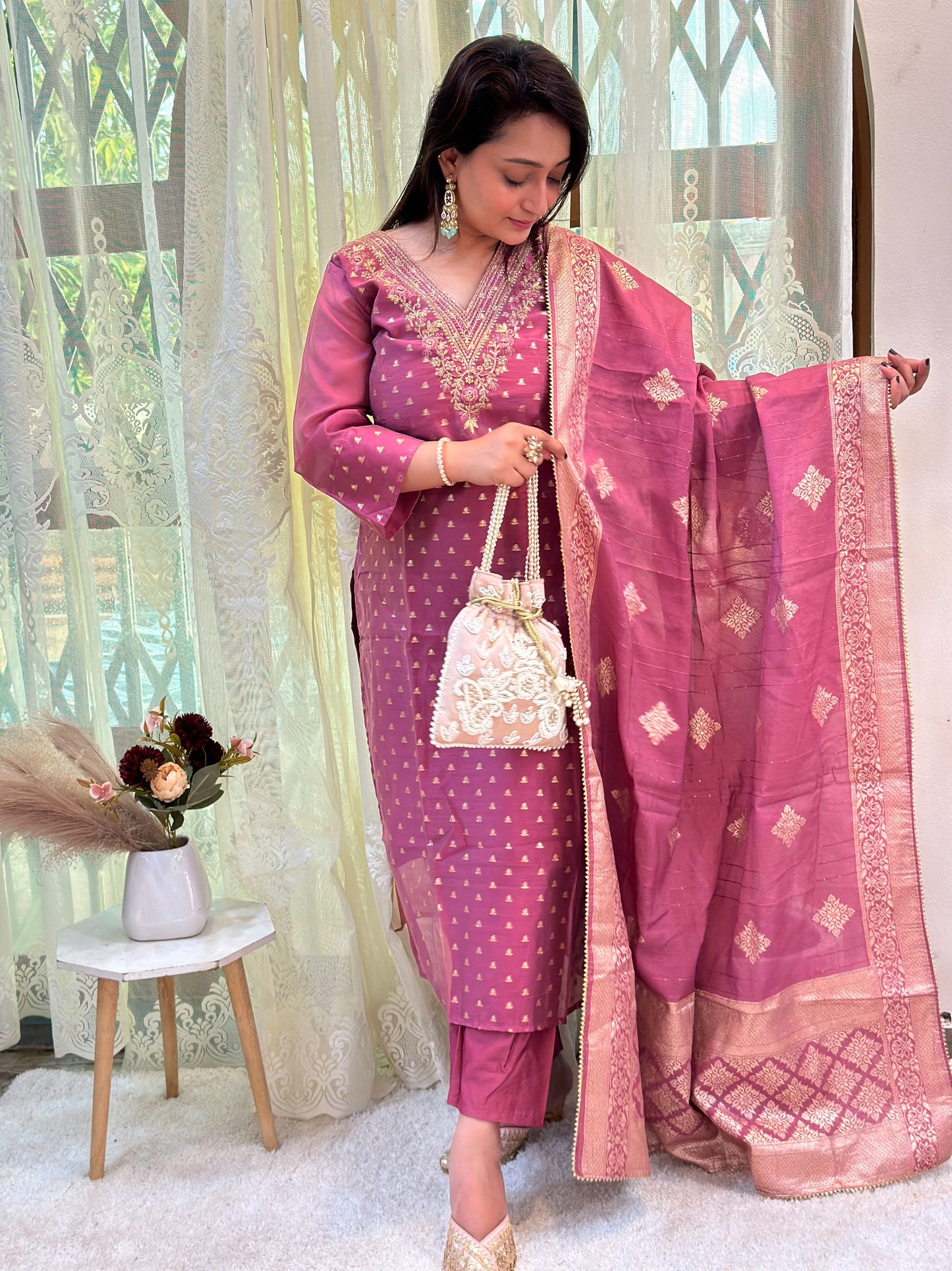 Onion Colour Silk Butti Jaquard Ensemble