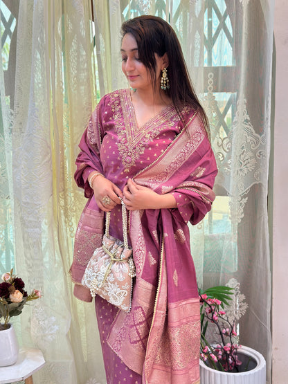 Onion Colour Silk Butti Jaquard Ensemble