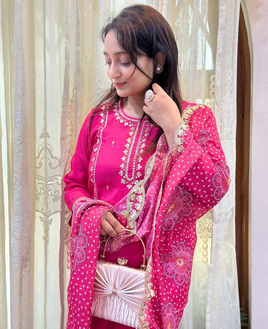 Gota Patti embroidered kurta set in vibrant pink with scalloped Dupatta 