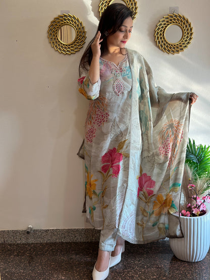 Elegant Floral Printed Embroidered Muslin Kurta Set