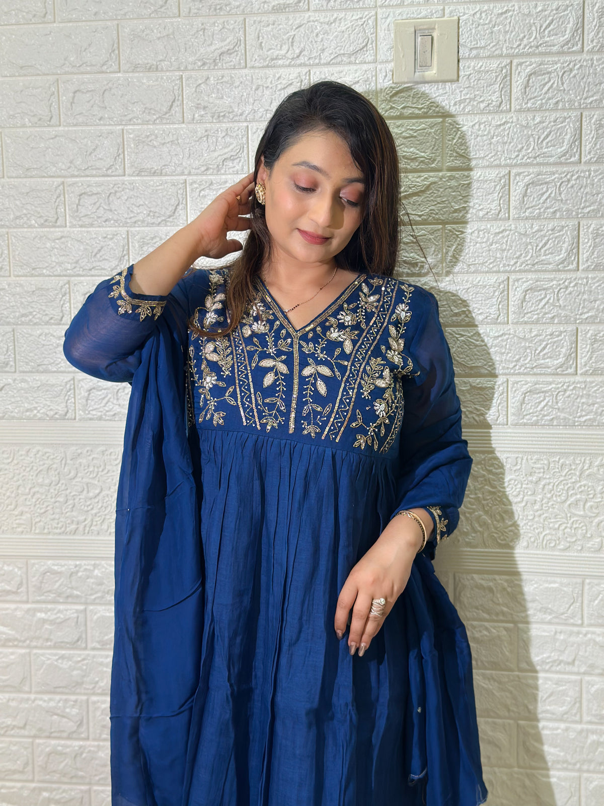 Mul Chanderi Hand Embroidered Kurta Set