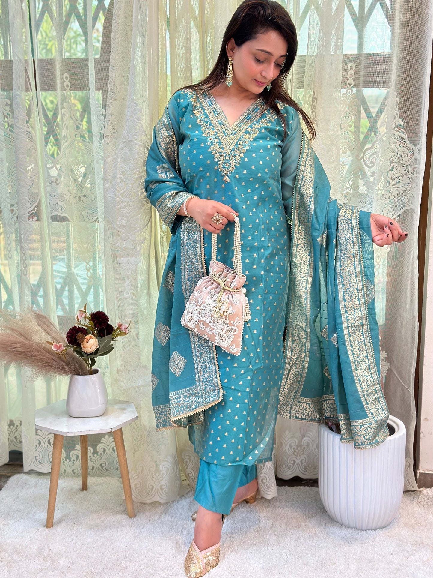 Peacock Green Colour Silk Butti Jaquard Ensemble