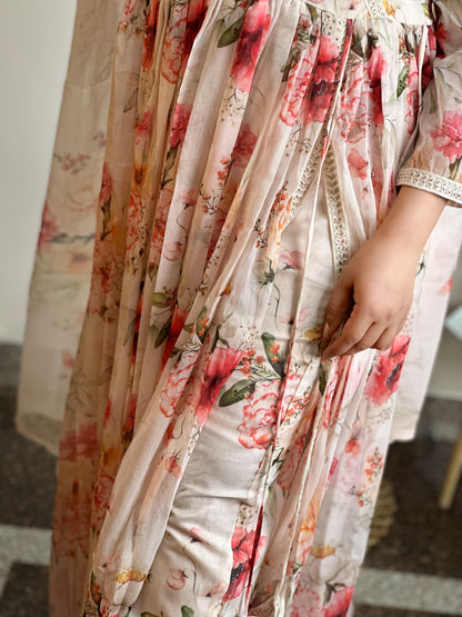 floral mulmul anarkali with a contemporary side slit