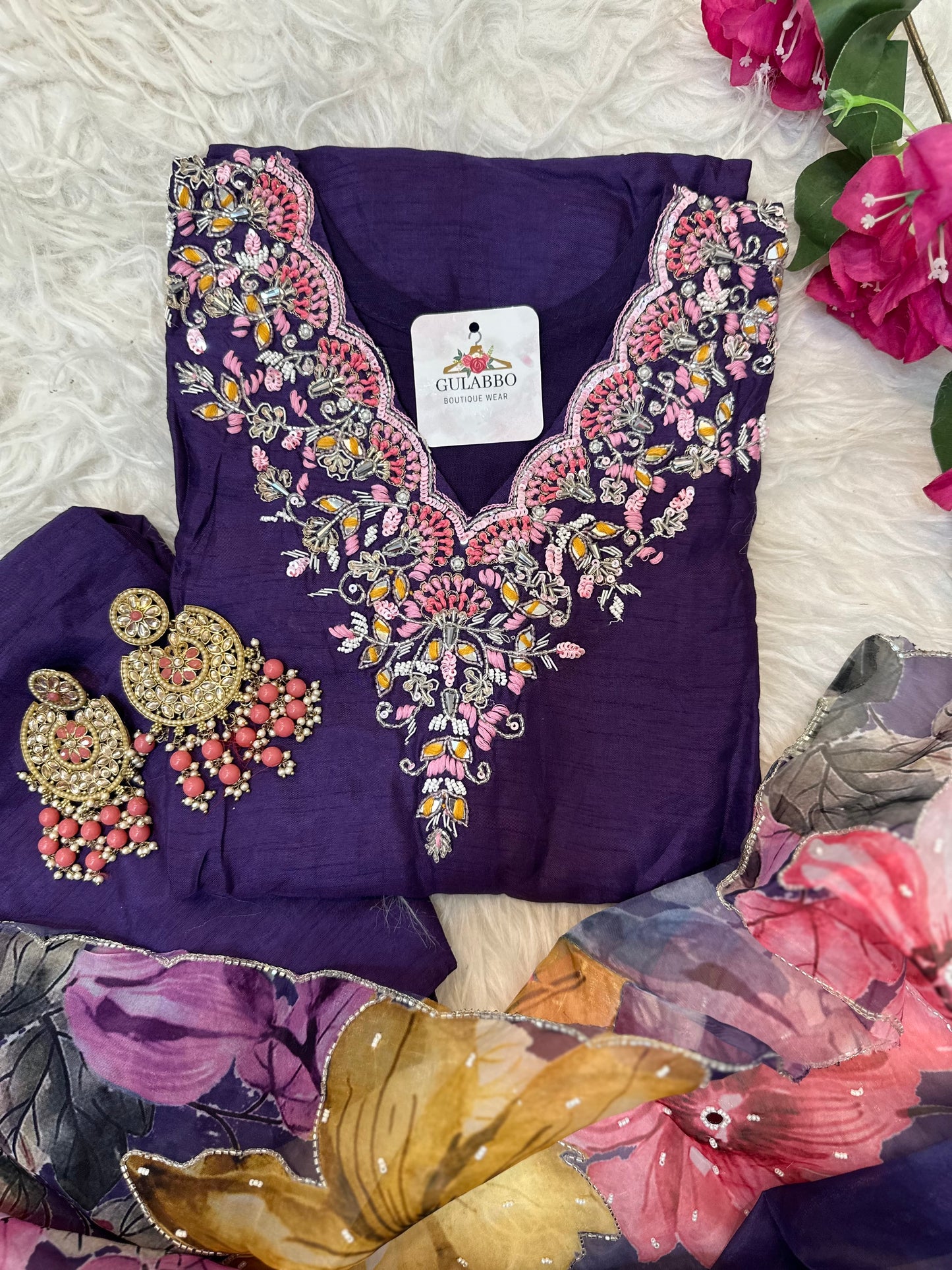 Purple Embroidered Kurta Set With Organza Dupatta