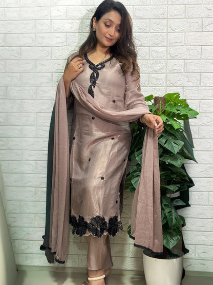 Elegant kurta set