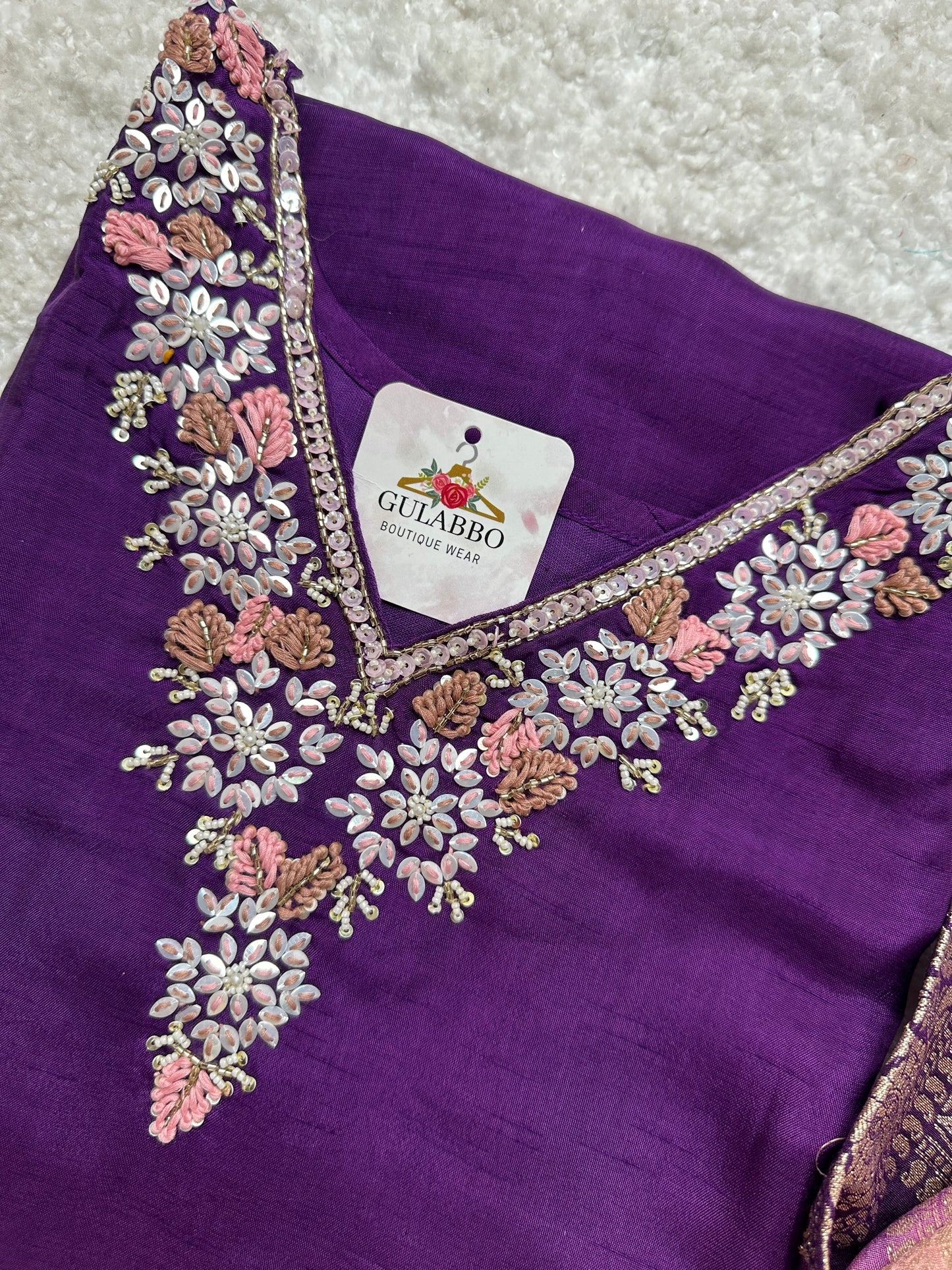 Embroidered Kurti Set With Two-Shade Banarasi Dupatta