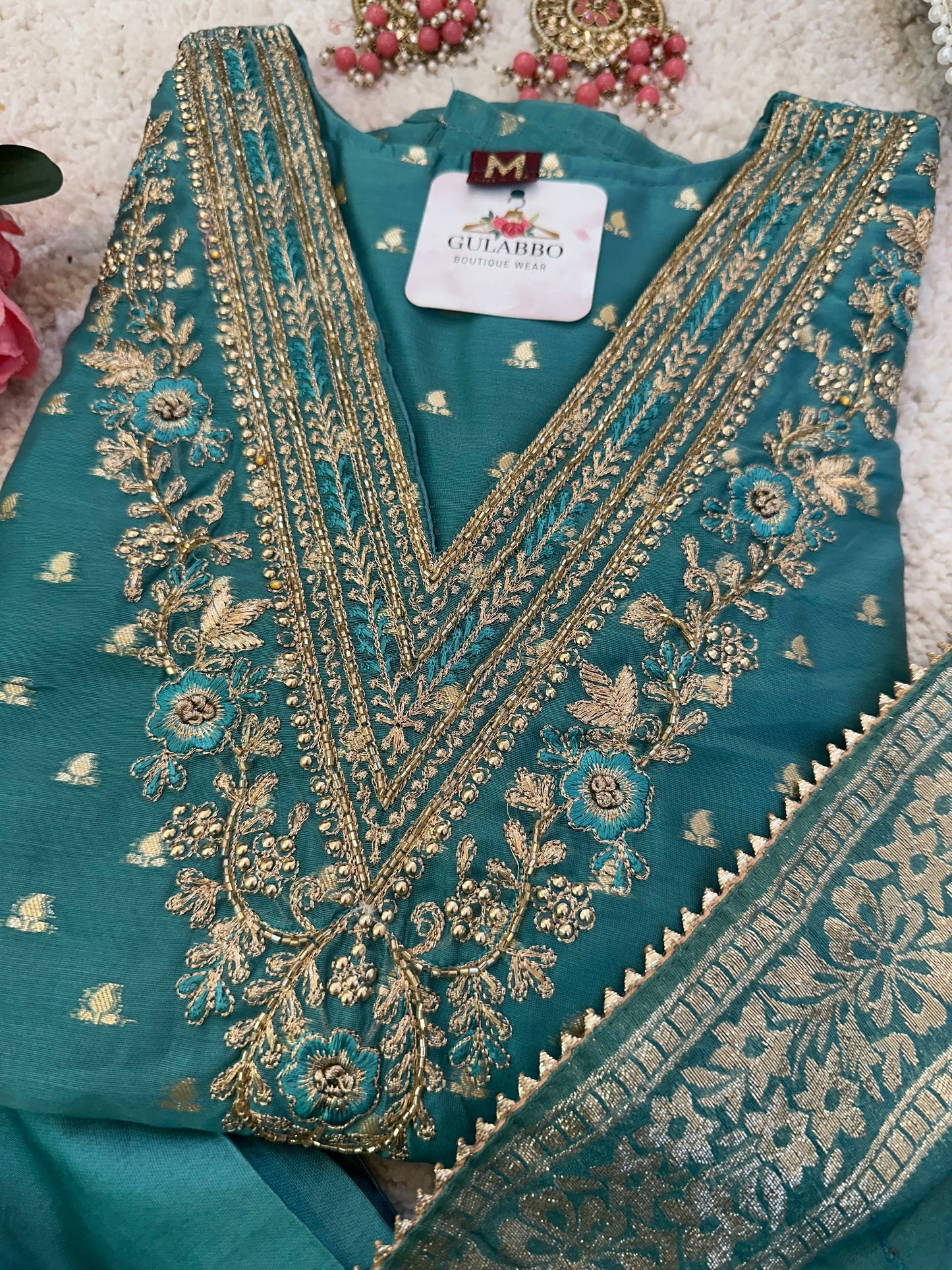 Peacock Green Colour Silk Butti Jaquard Ensemble