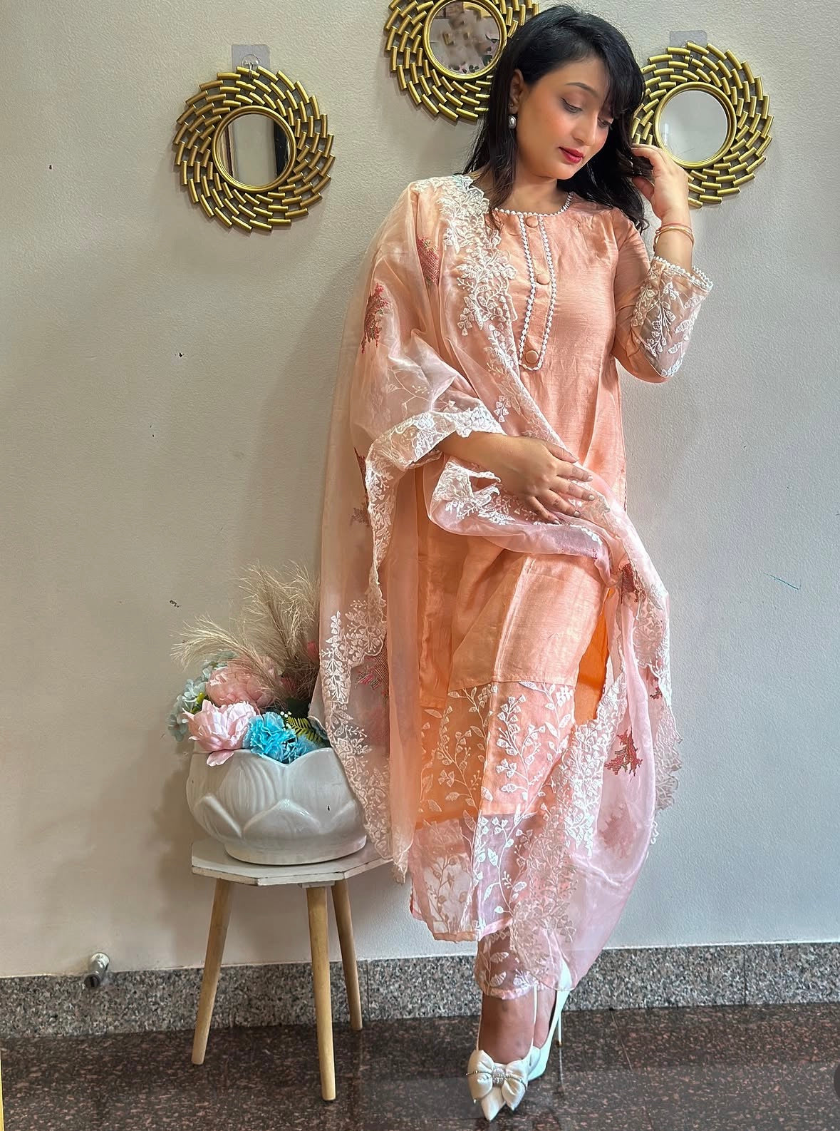 Elegant Dola Silk Kurta Set with Lace Detailing
