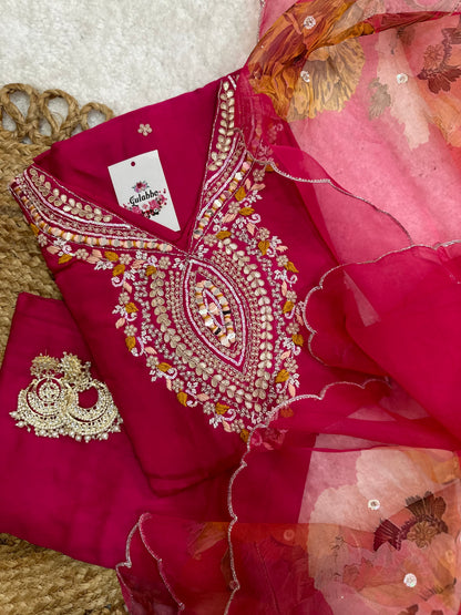 Rani Pink Embroidered Kurta Set With Floral Embroidered Organza Dupatta