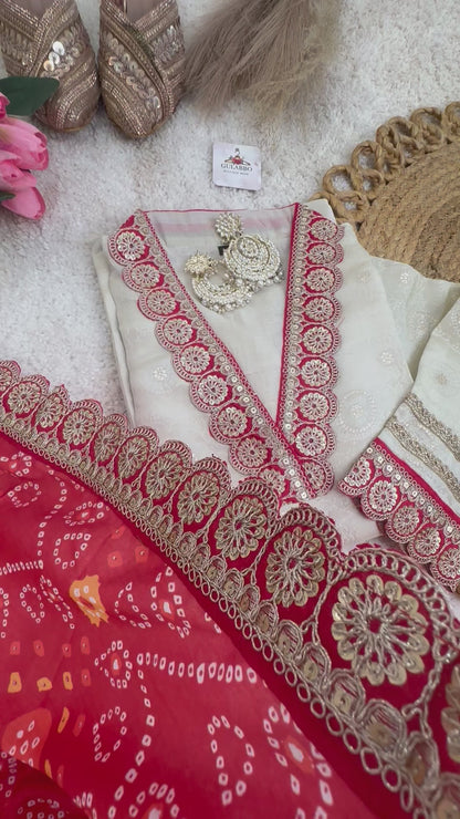 Beautiful Scalloped Lace Kurta with Bhandhani Scalloped Dupatta